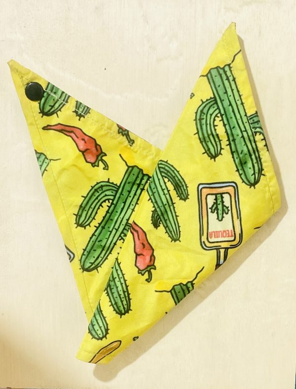 PAÑOLETA IMPERMEABLE TALLA M